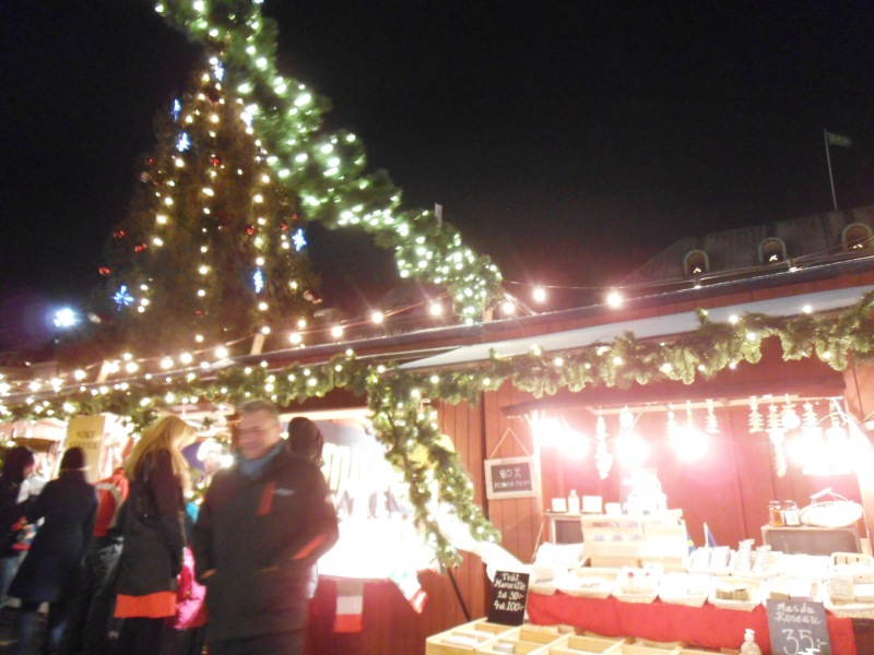 伝統的なクリスマスマーケットへ！冬のスウェーデンを巡るグルメ旅